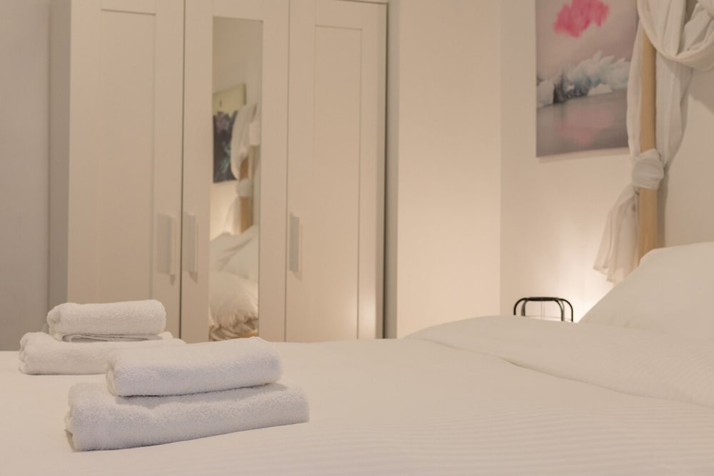 Heaven Apartment in the Heart of Athens