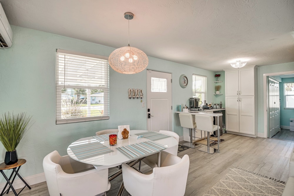 Walk to Ocean! Home w/ Large Yard in Ormond Beach