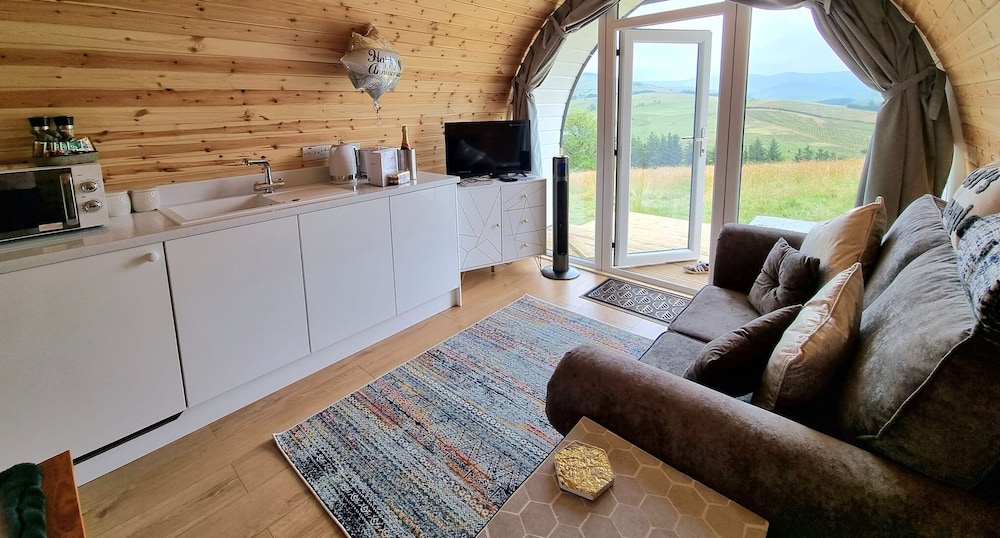 Forester's Retreat Glamping - Dinas View view 5