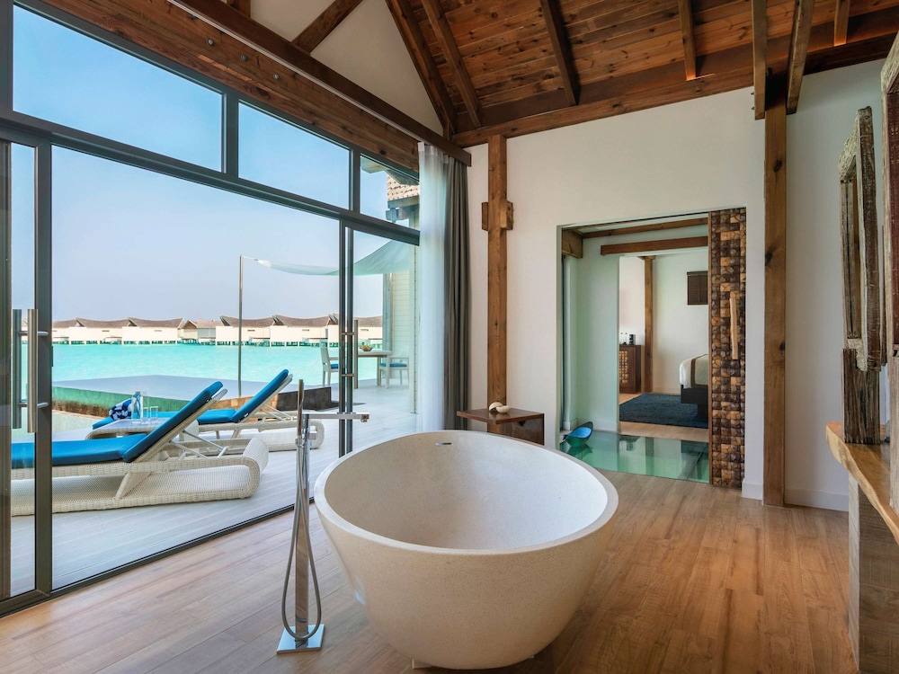 Kuredhivaru Resort & Spa Maldives by Accor