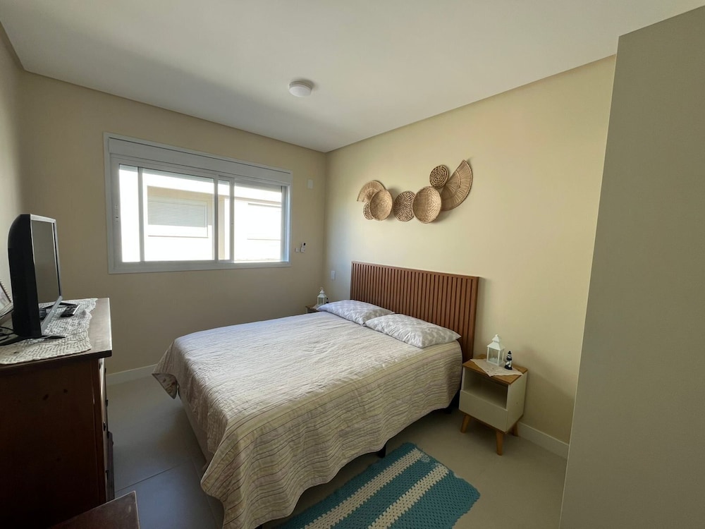 Full Stay in Condo With Pool Just 600 Meters From the Beach - Ccis
