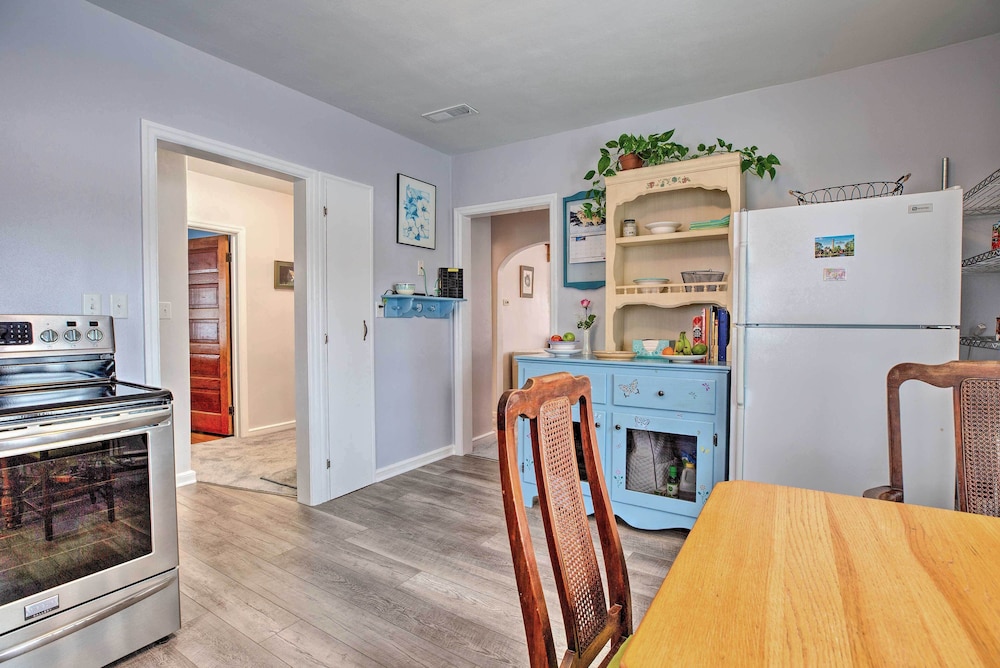 Cozy Cedarburg House - Walk to Historic Downtown!