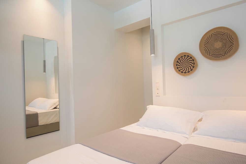 Rivière Residence Paros