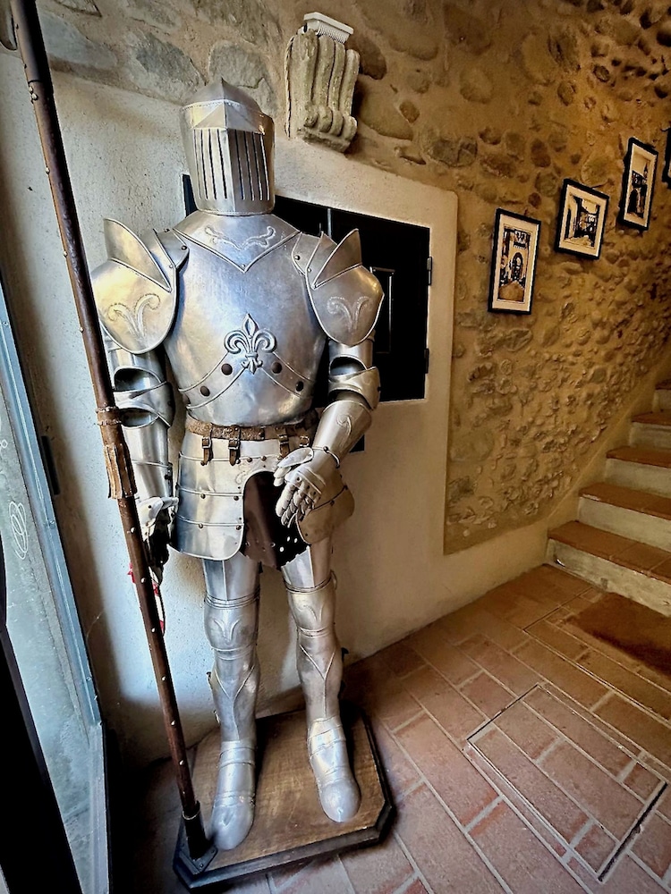 Photo 18