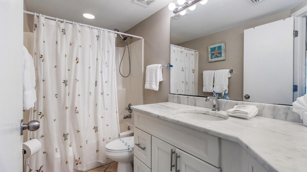 Bluewater #501 by Southern Vacation Rentals