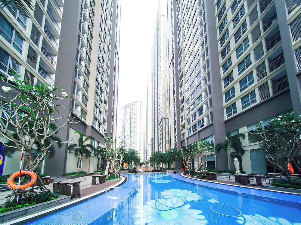 Masteri Luxury City Apartment