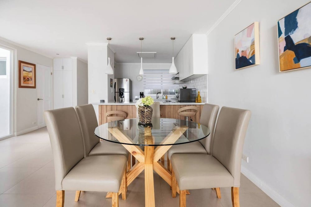Beautiful Condo Just Steps From Avenida Escazu in an Unbeatable Location