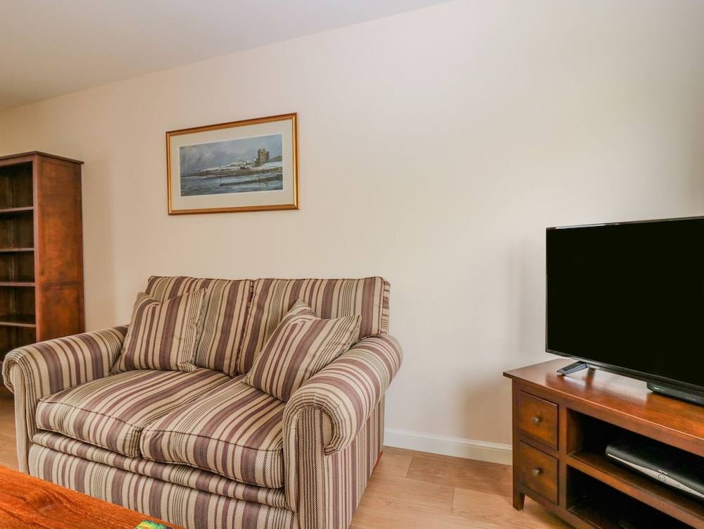 10 Goodhope Gardens