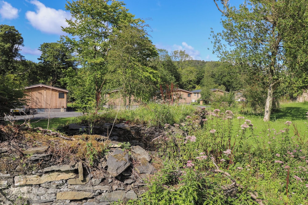 Ash Thwaite