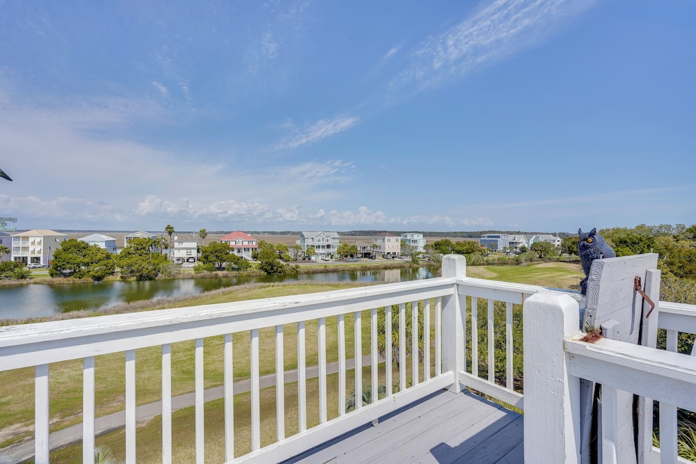 Marina & Golf Course Views: Edisto Island Home