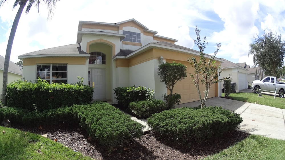 Wr916cc 5 Bedroom Villa in the Gated Westridge view 4