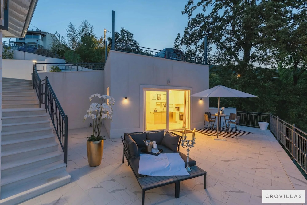 Villa Lauriana Nearby Opatija - Crovillas