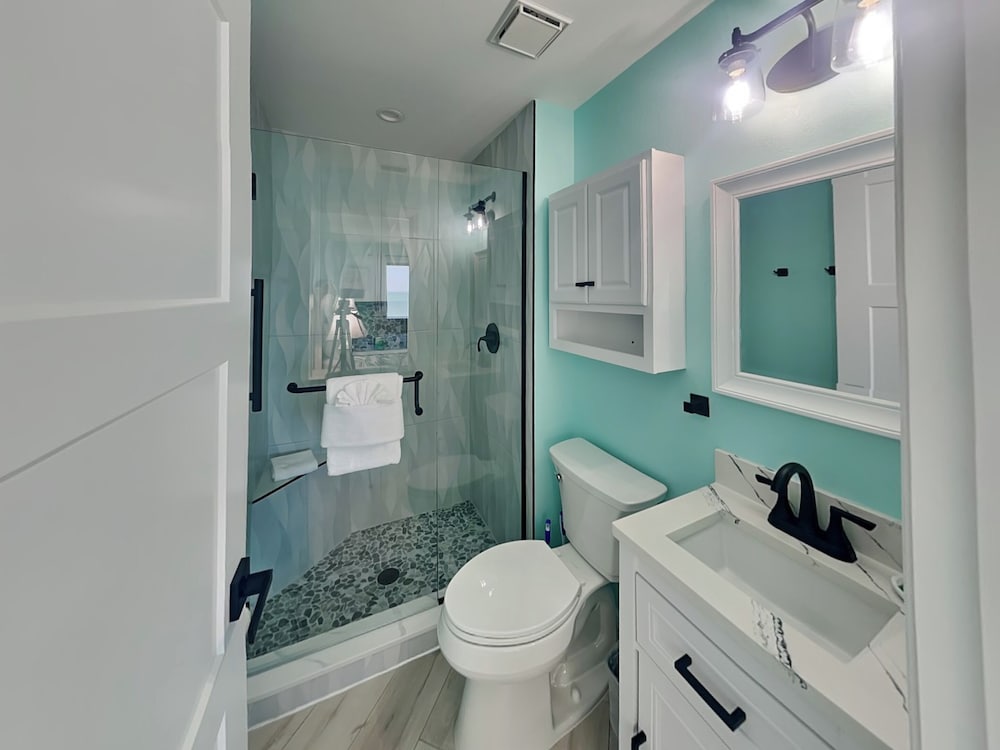 Seaside 5 by Distinctive Beach Rentals