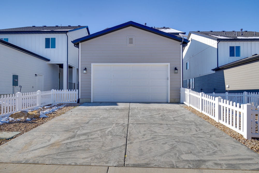 Pet-friendly Utah Abode - Fireplace, Patio & Grill view 4