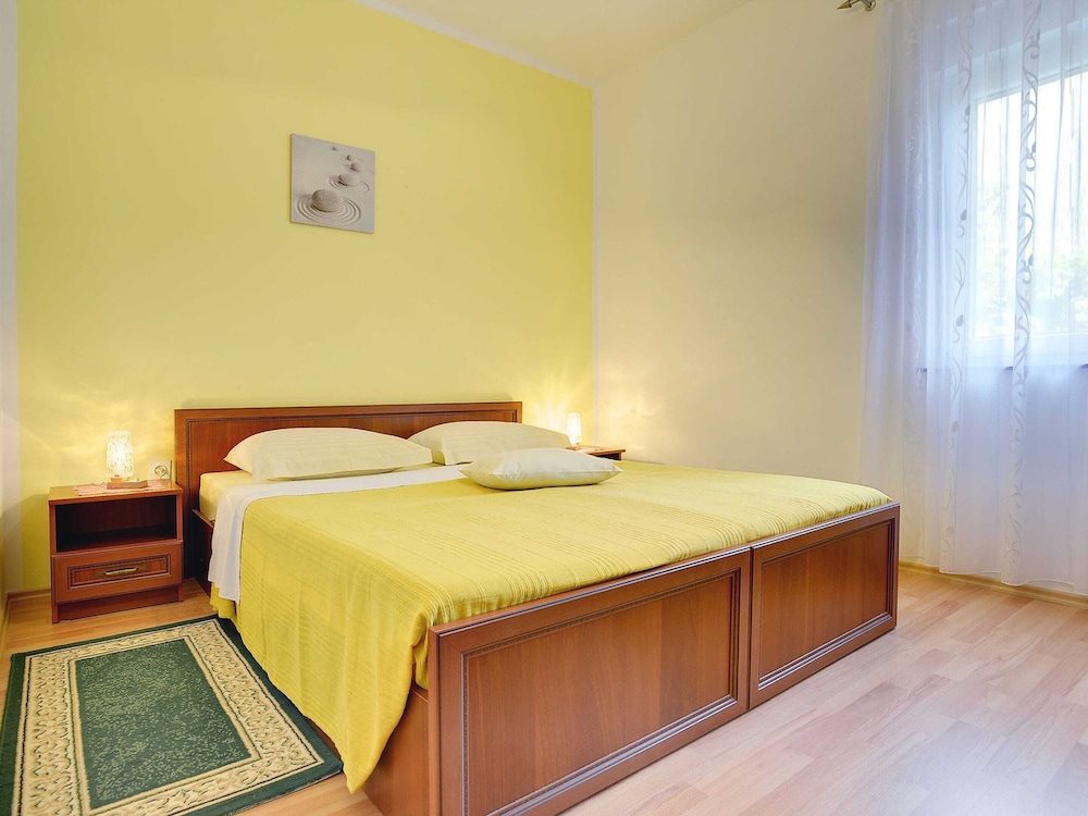 Apartment in Medulin Near Sandy Beaches view 3