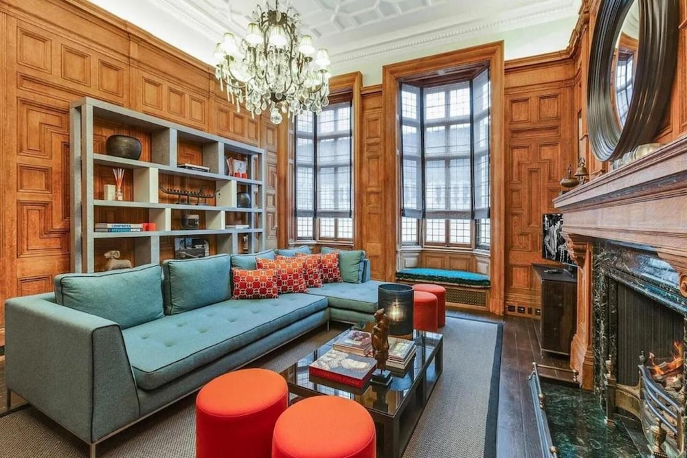 Majestic Property in Knightsbridge