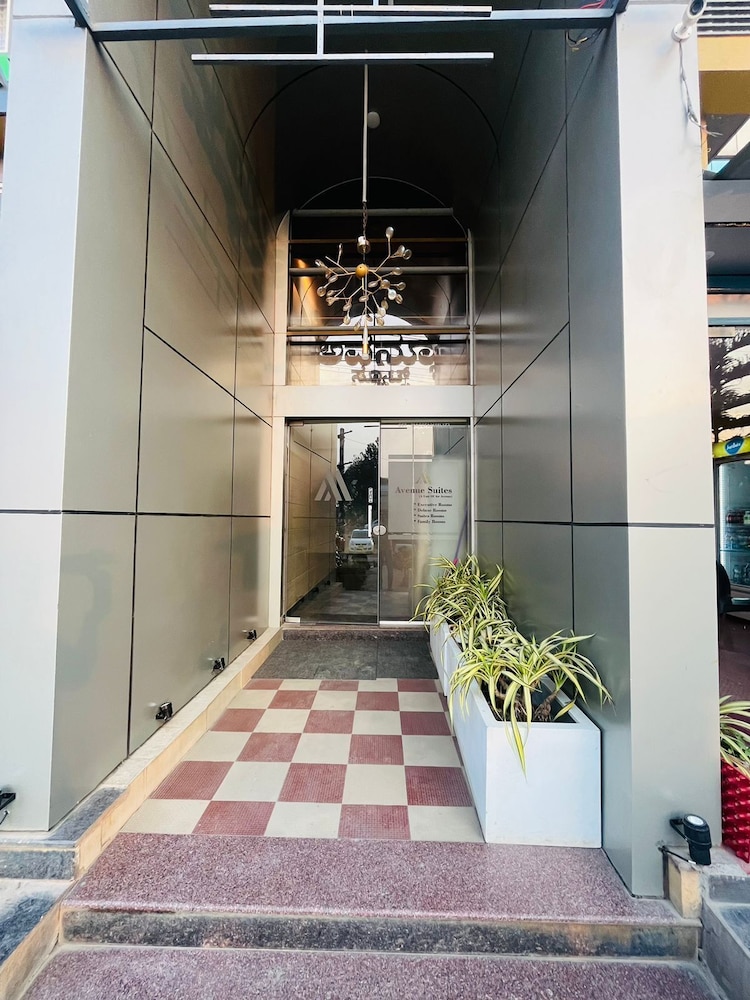 Avenue Suites view 3