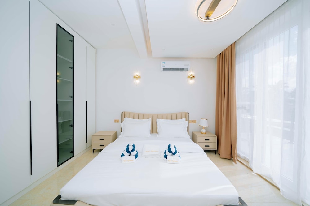 Royal Apartment