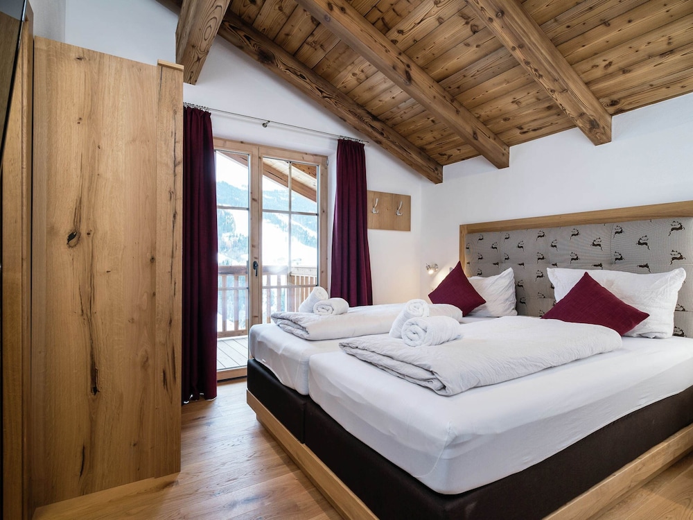 Superbly Located Premium Chalet With Sauna view 3