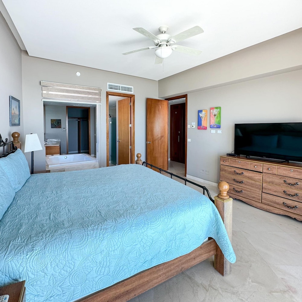 A Vista Into Tranquility Your 10th-floor Escape