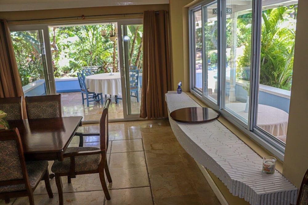 Seven Palms Villa view 4