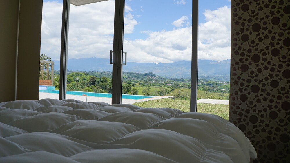 Villa Alejos