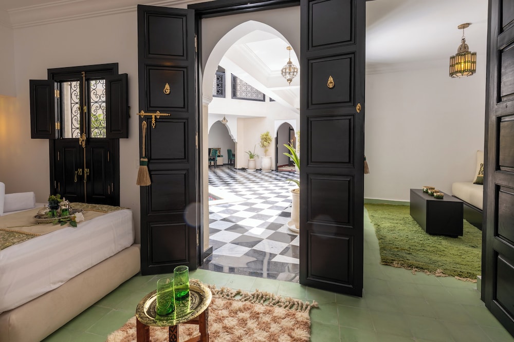 Riad zehra