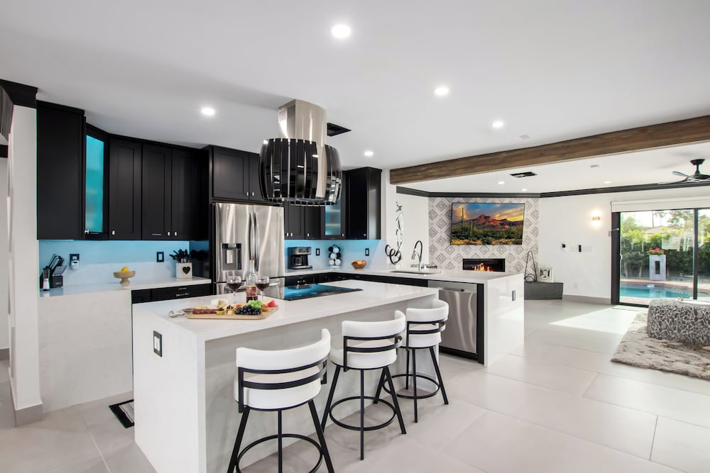 Modern Roose-pool Heat Available-hot Tub- Old Town