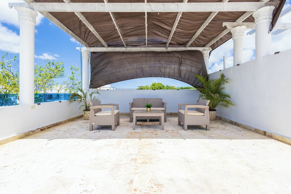 Drake Villa 5