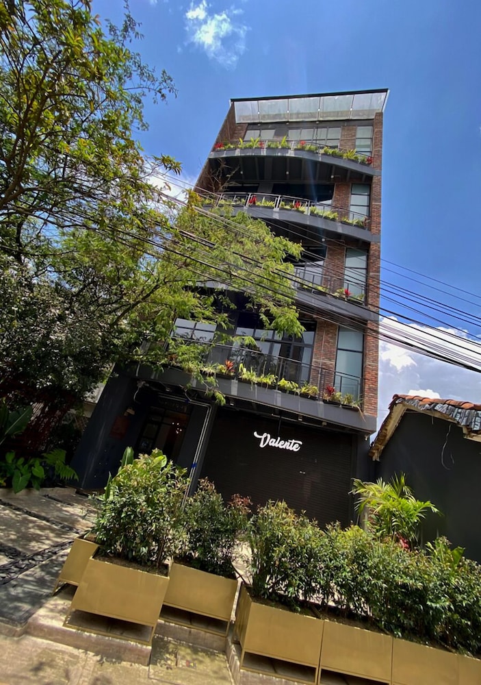 Royal Living Poblado