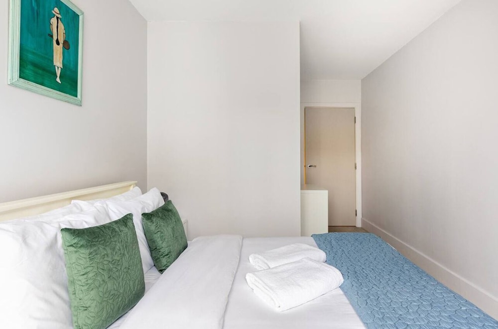 Second nest Brixton