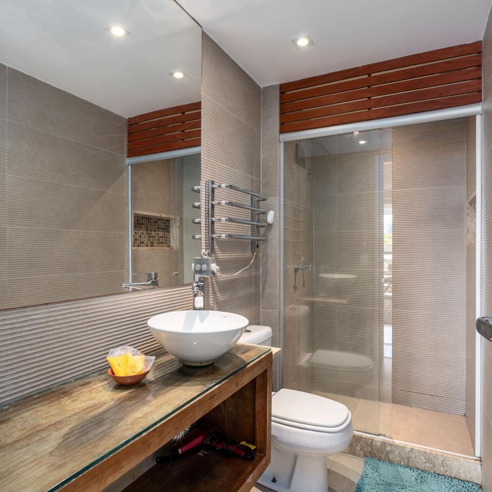 Wonder in Barra da Tijuca 3 Bedrooms Pp101 Z10