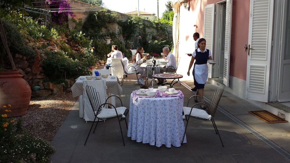 Photo 40