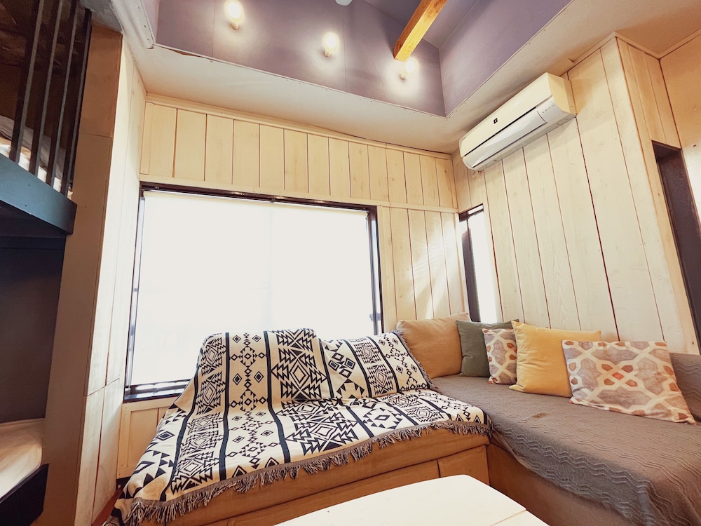 Ohmachi Junxion - Hostel