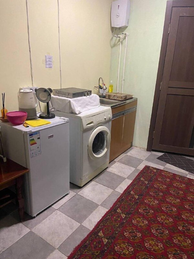 Vahes Family Guest house