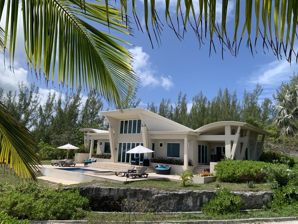 Sky Beach Club Rock House 4 Bedroom Home - Photo 24
