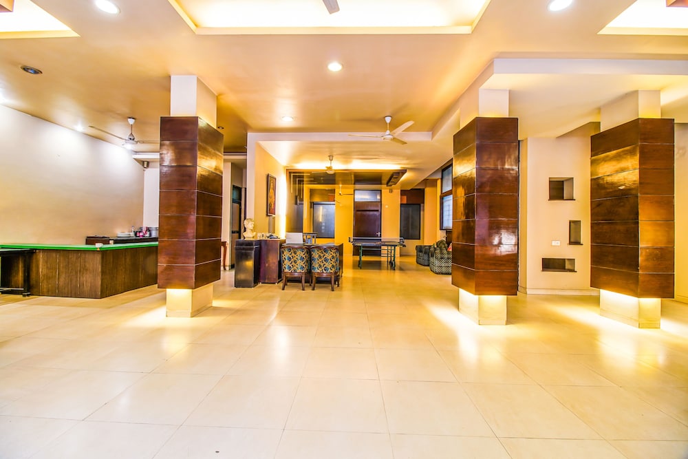 Noida Vacations - FabHotel Tavisha Villa - Property Image 6