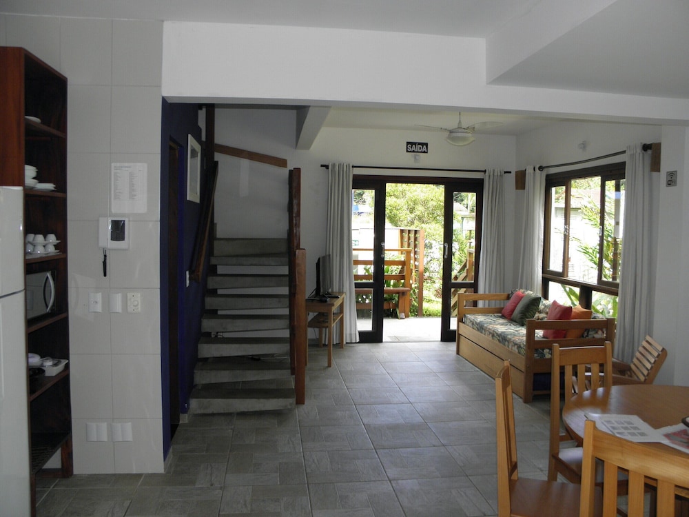 Vila Dos Manacás