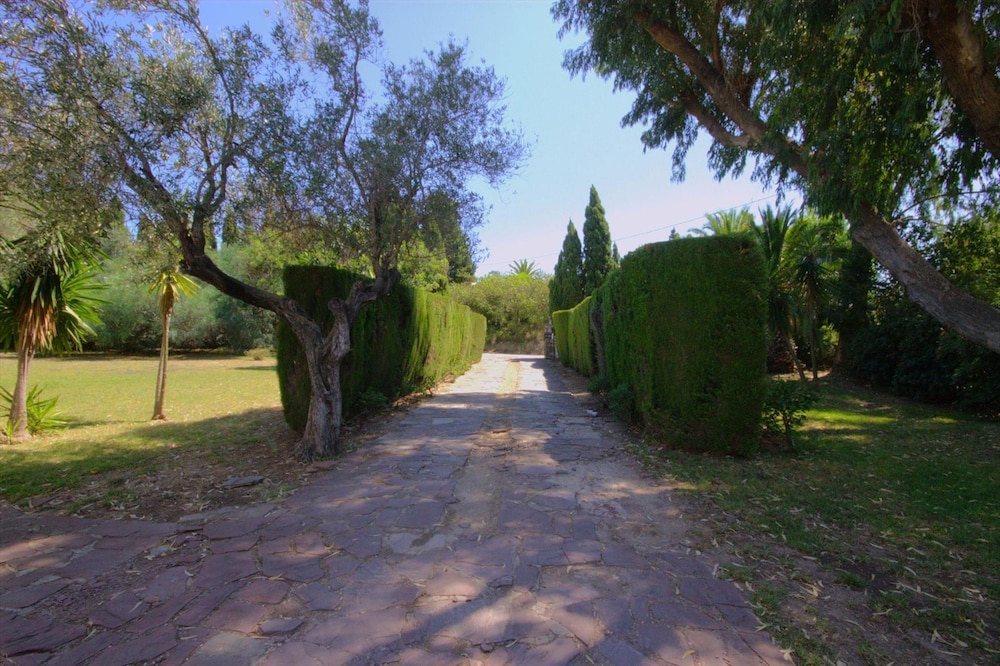 La Cartuja in Javea With 5 Bedrooms and 4 Bathrooms