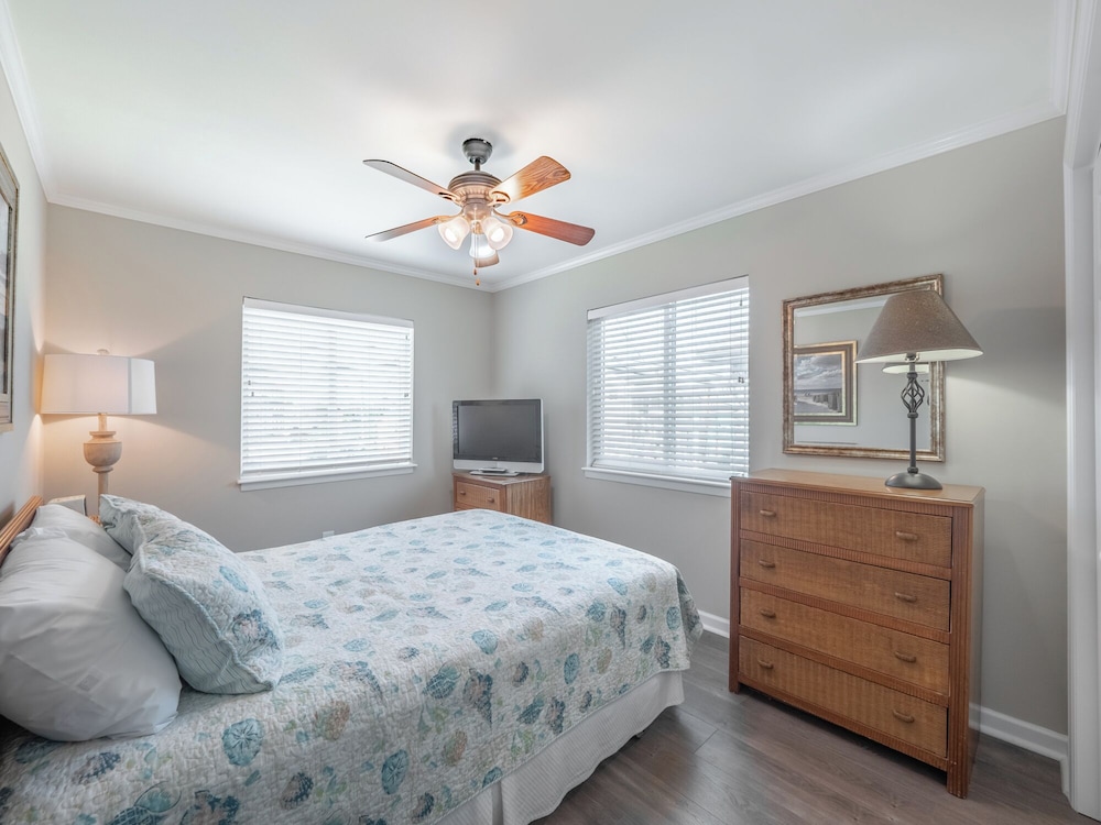 Coral Surf #A1 - Beachy Keen by Carolina Retreats
