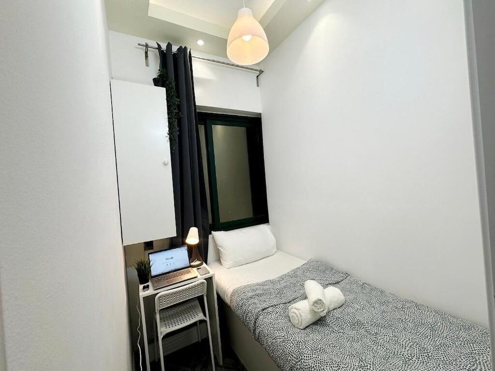 Explorer Partition Room in Tecom
