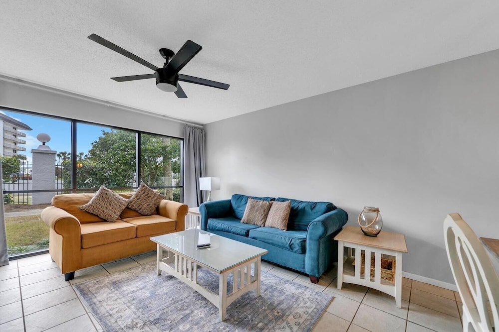 Edgewater Golf Villa 3204