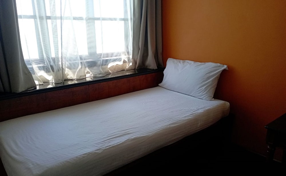 Alpine LXPD Full Seaview Water Chalet, Port Dickson - 17
