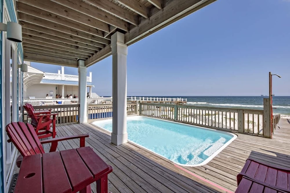 Beachfront 9bed Easybreezy East