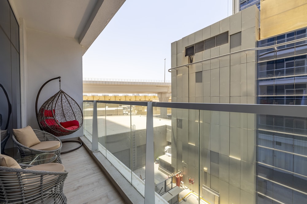 Studio One Dubai Marina