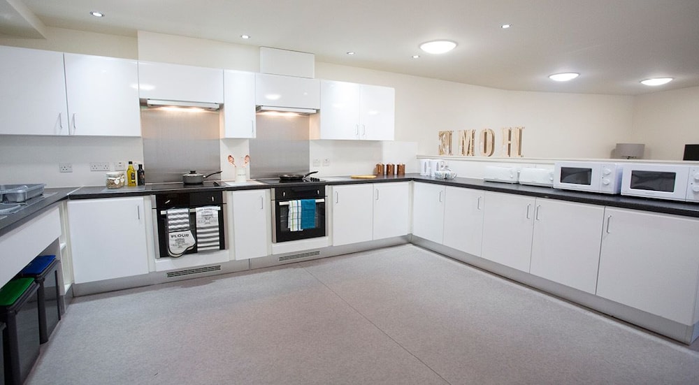 Powis Place - Campus Residence