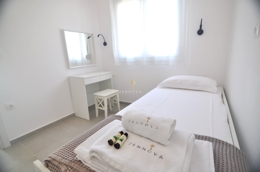 Zennova 29 Vourvourou Garden House