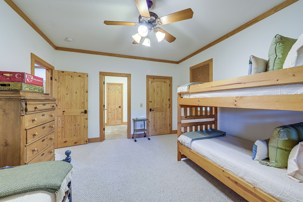 Golf, Hike & Trout Fish: Mtn-view Cashiers Retreat