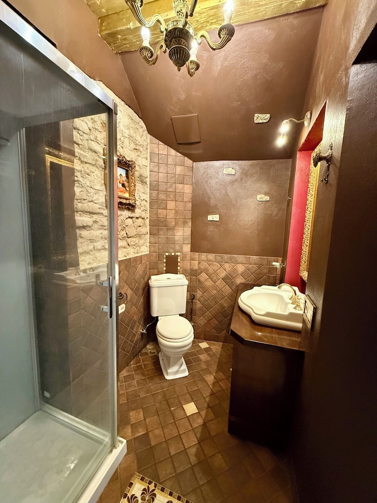 Pilies8 Luxury Vilnius Apartment