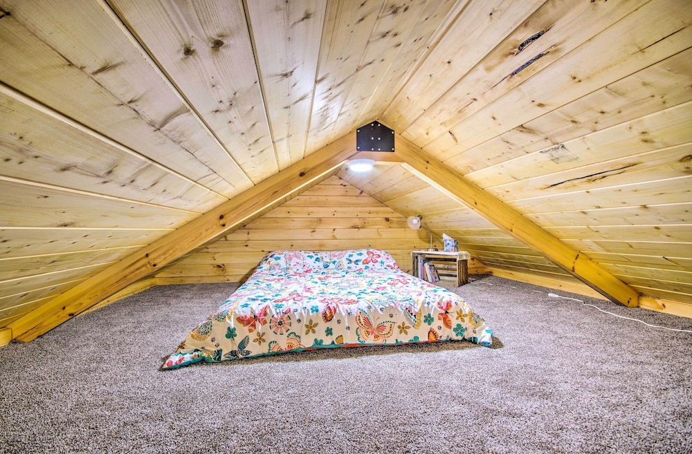 Florence Vacations - Florence Cabin w/ On-site Creek! - Property Image 30